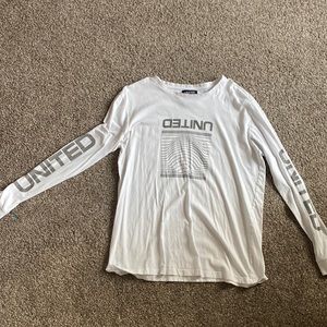 UNISEX hillsong united tour shirt